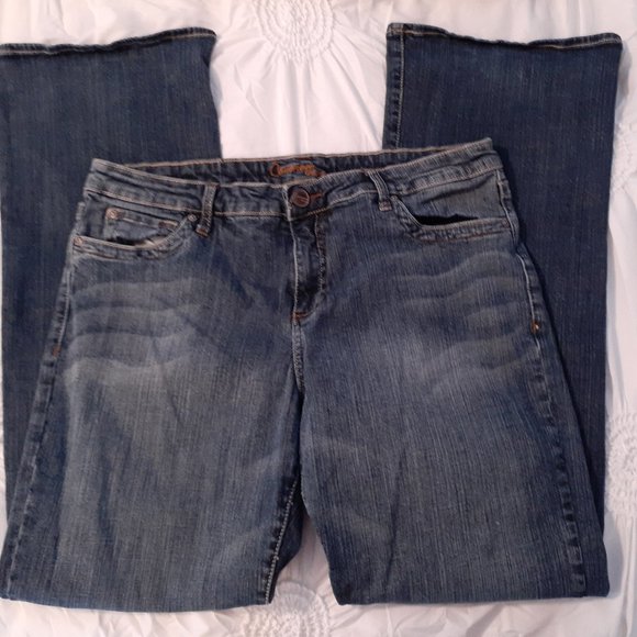 Common Genes Medium Wash Denim Bootcut Flare Women's Jeans  Back 2 School SZ 14 - Picture 1 of 9